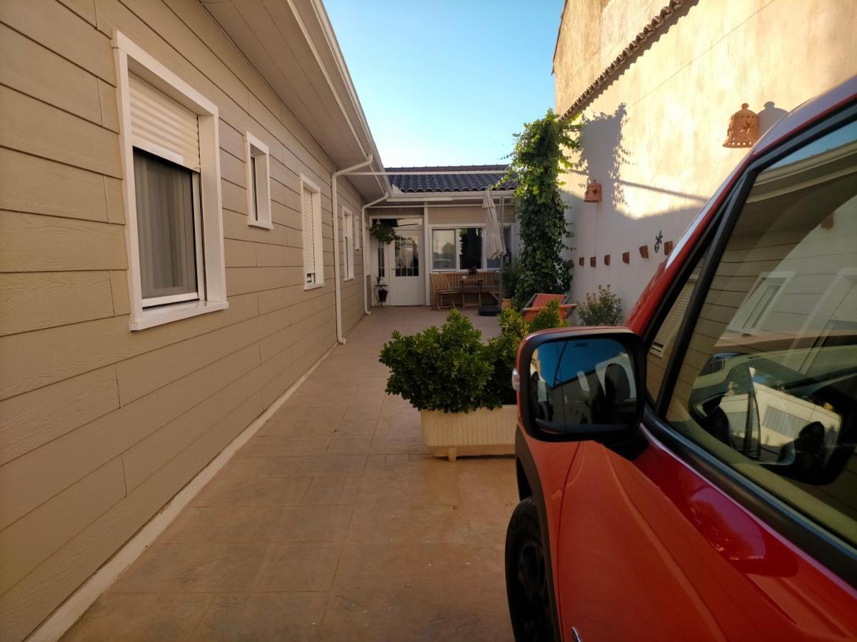 Azafran Consuegra Guest House Eksteriør bilde